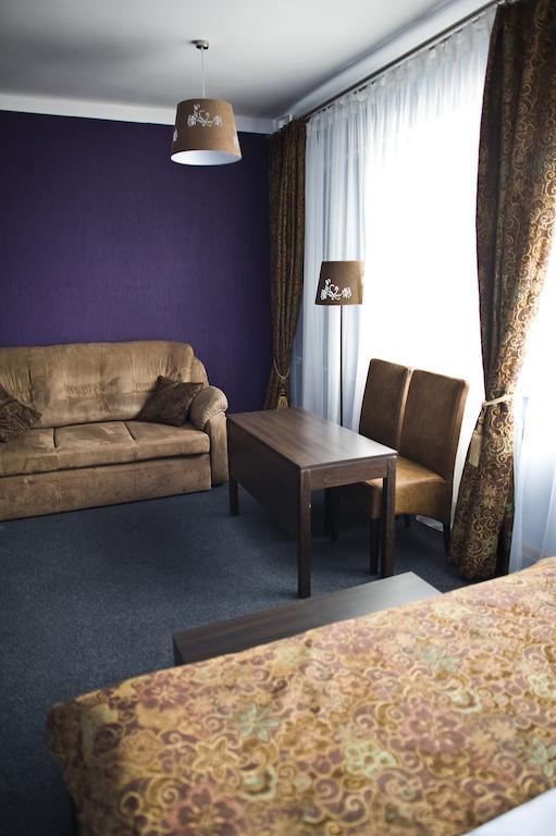 Hotel Korona Łuków Habitación foto
