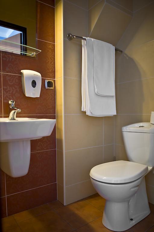 Hotel Korona Łuków Habitación foto